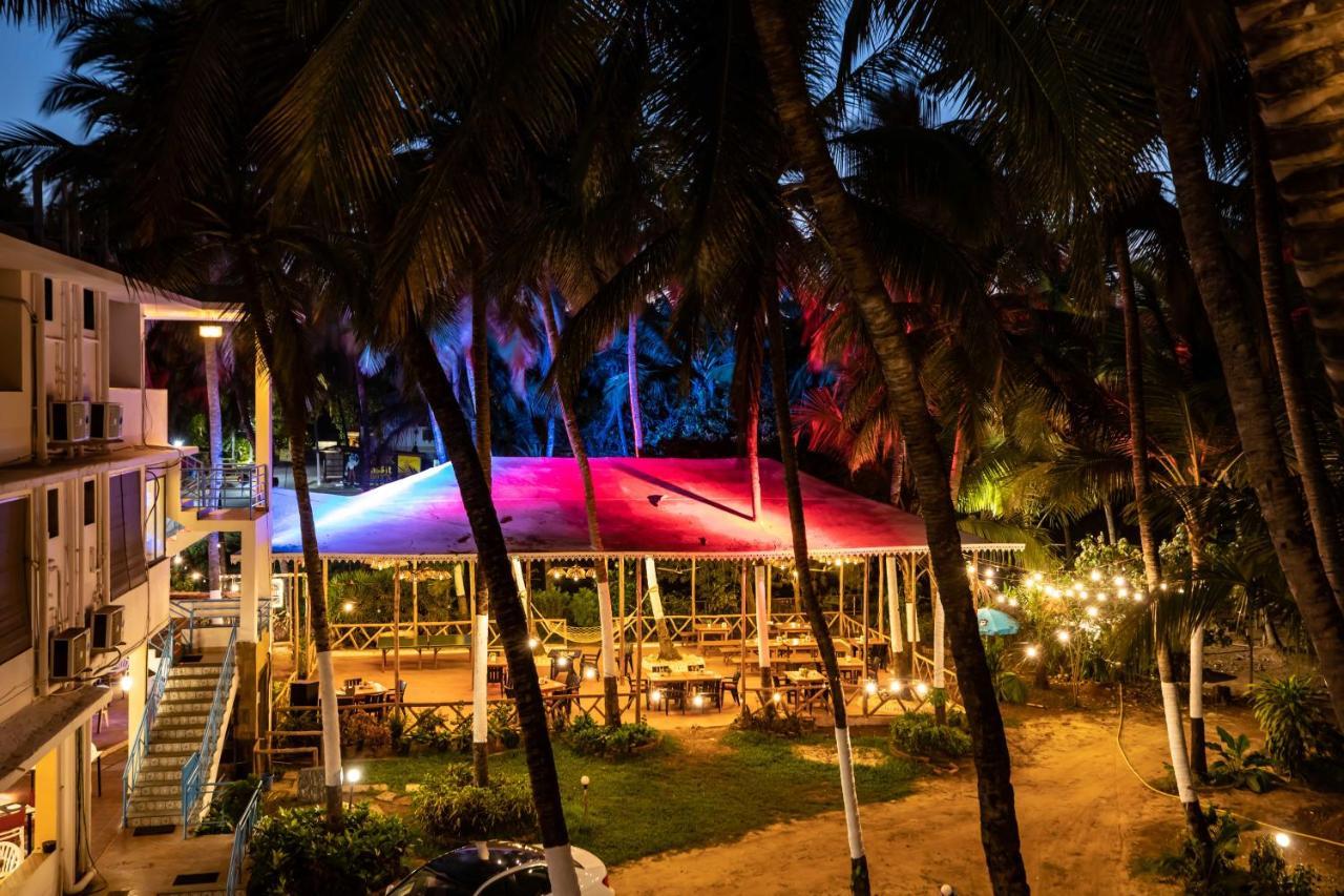 The Woodside Inn Benaulim Exterior foto